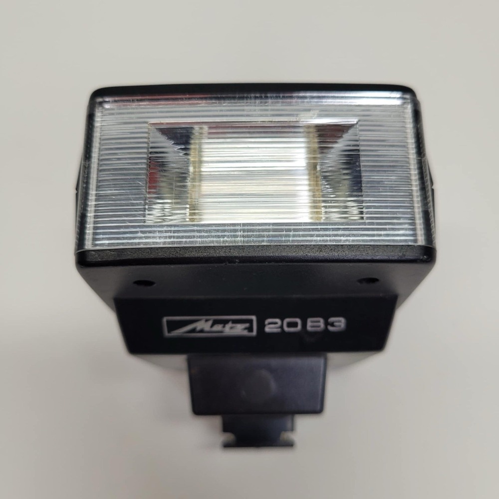 Metz mecablitz 20B3 Shoe Mount Flash ( Universal‎ ) Camera Flash